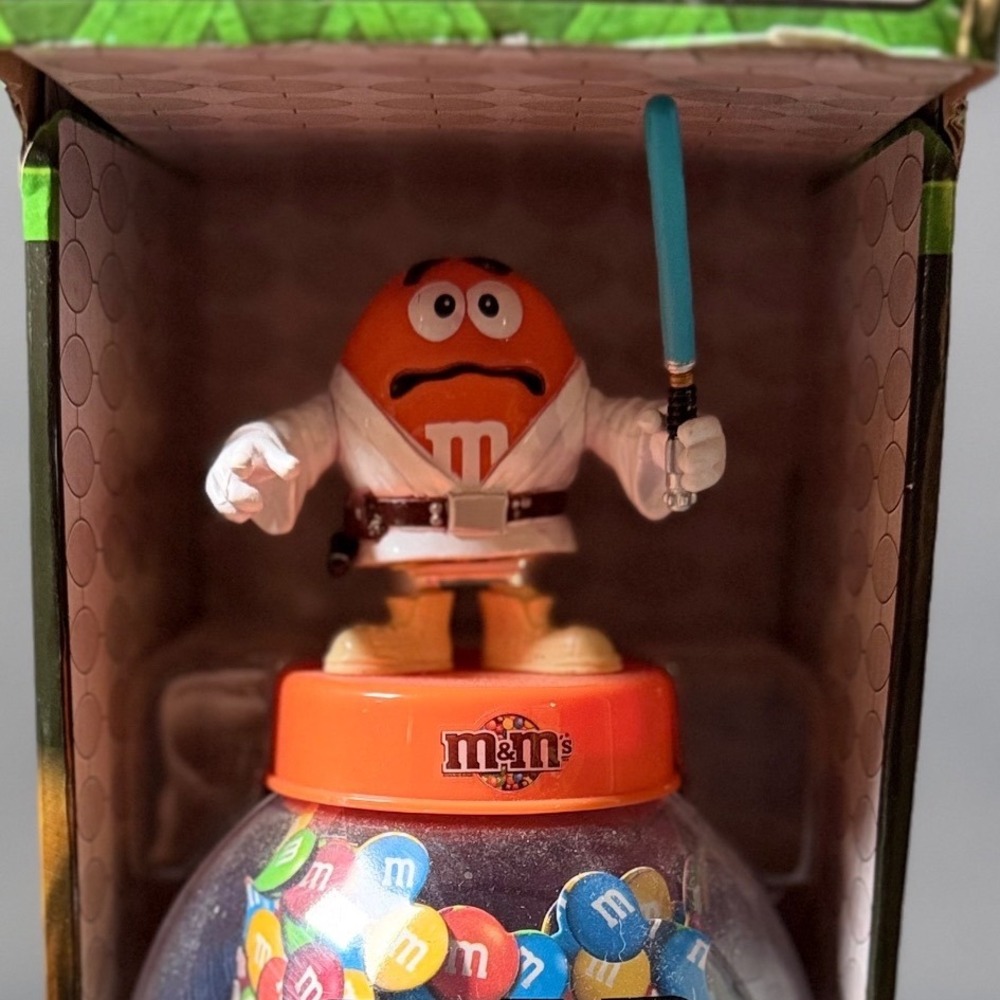 Star Wars Luke Skywalker M&M's Candy Dispenser Orange Character Jedi 2013 New - Picture 7 of 7